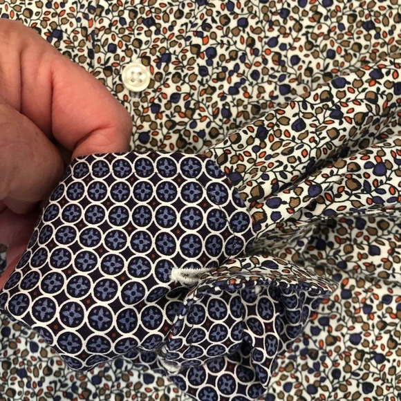 Égara Slim Fit Floral Button Down Shirt Size Large - Picture 5 of 9